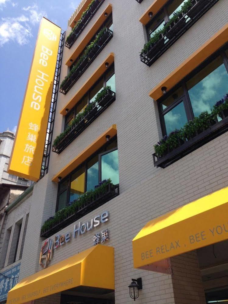Bee House By Cosmos Creation - Taipei Main Station Hotel Exterior photo
